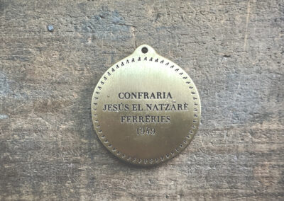 Fabricación personalizada en Zamak de 50 medallas conmemorativas del 75 aniversario de la Cofradía Jesús el Nazaré de Ferreries.